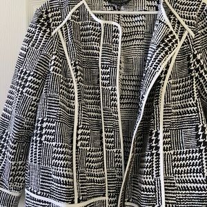 Black & white Jones of New York jacket